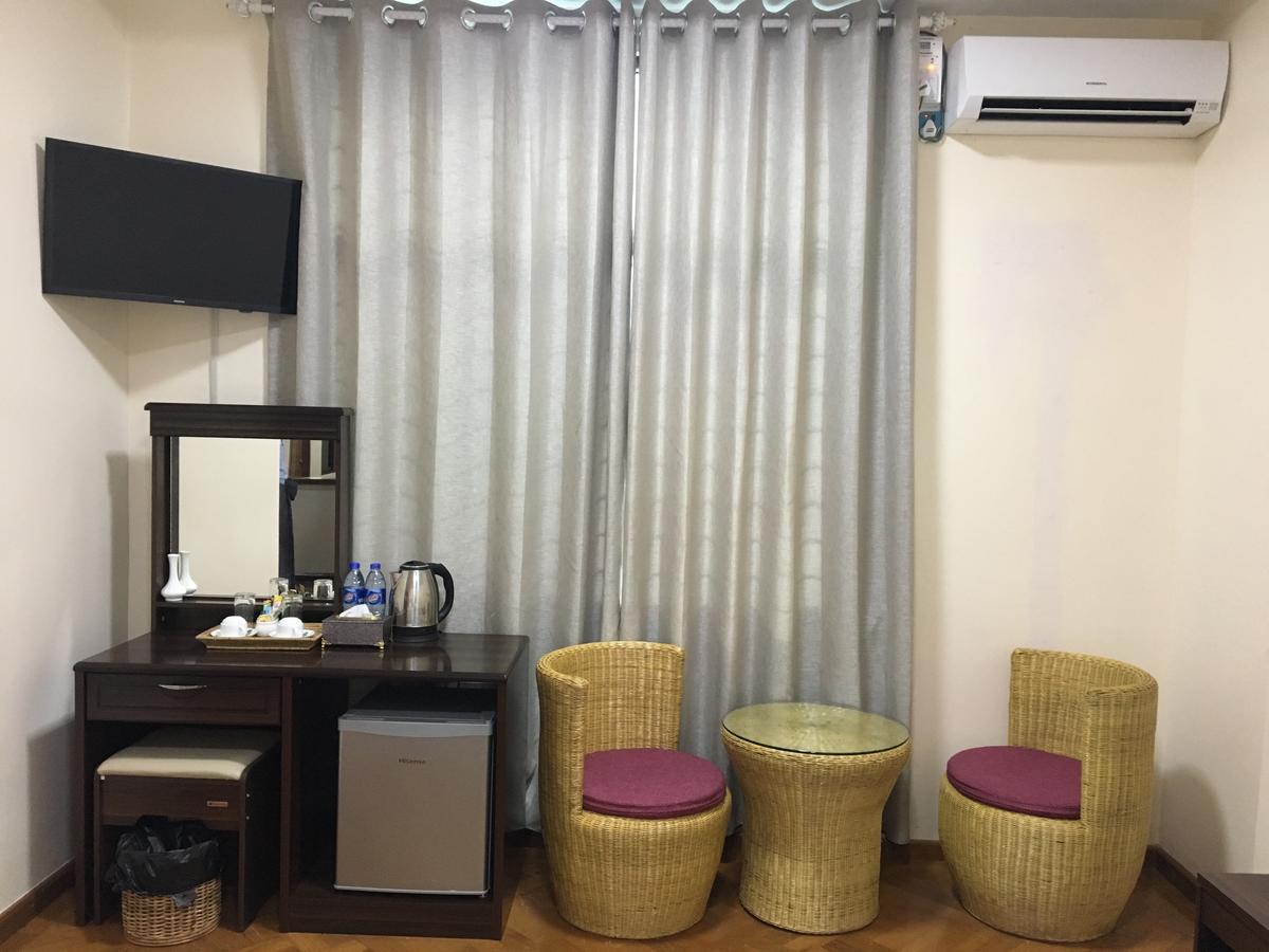 Hotel Yadanar Oo Мандалей Екстериор снимка